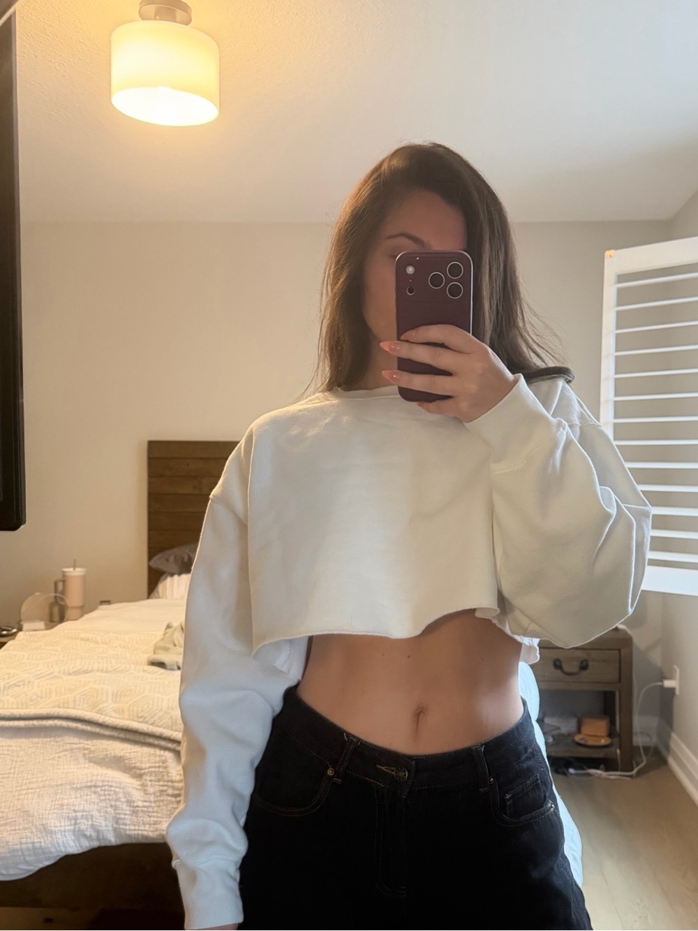 Cropped White Long-Sleeve Sweatshirt Top